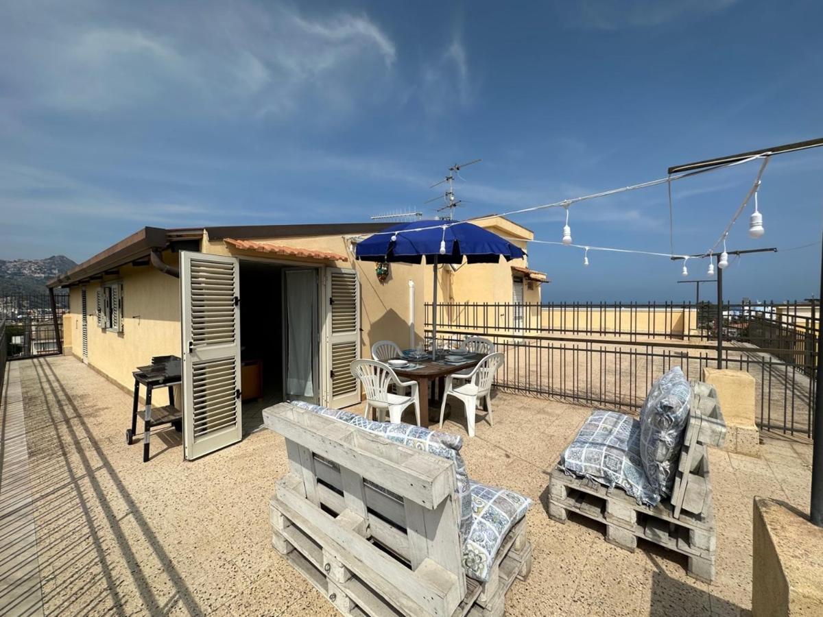 Attico Di Giggia Apartment Giardini Naxos Exterior photo